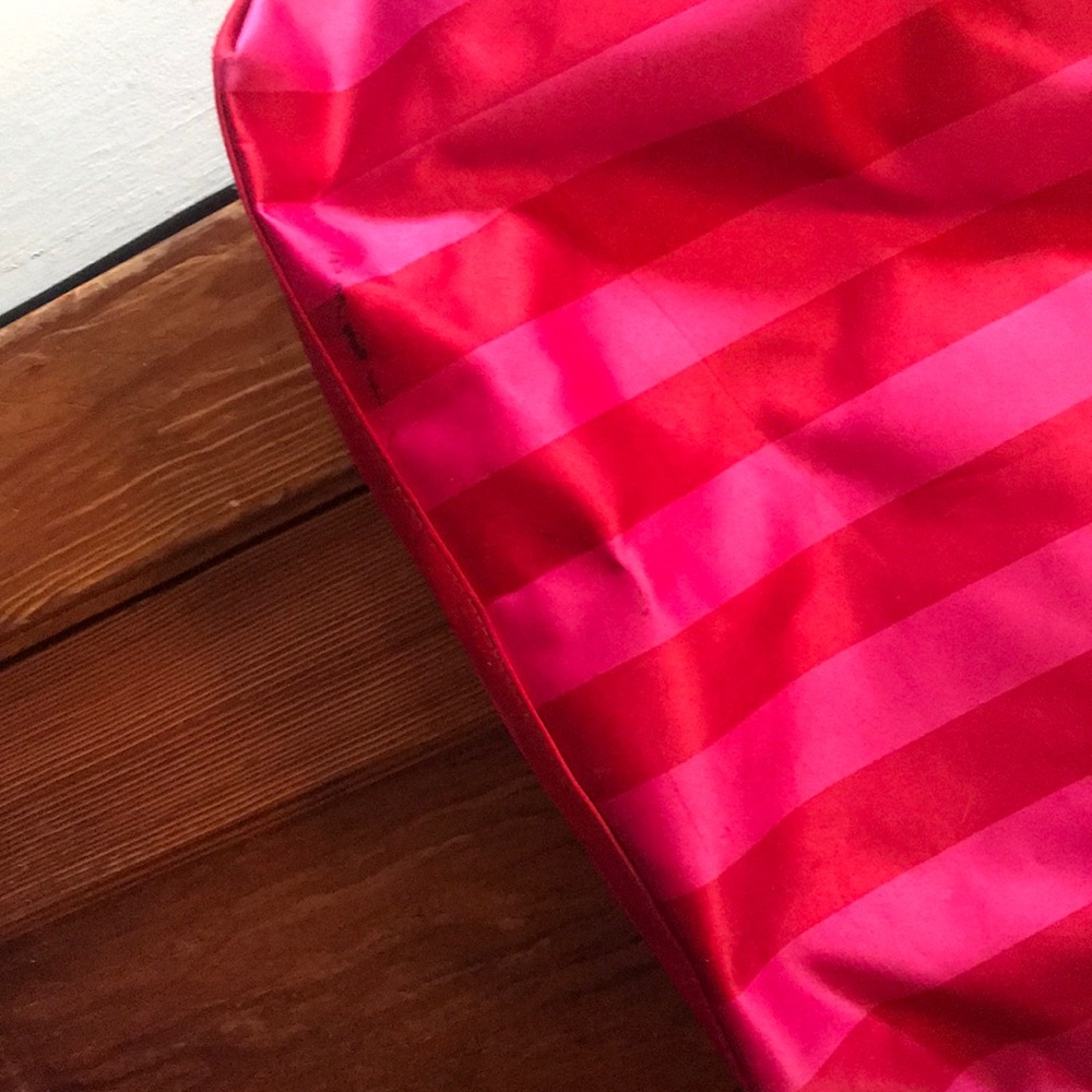 Victoria Secret Weekend bag - Picture 5 of 5